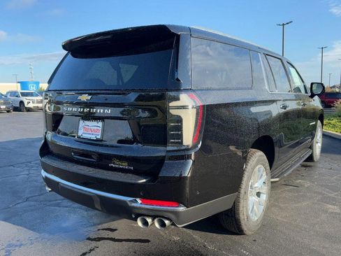 New 2026 Chevrolet Suburban Premier image 3