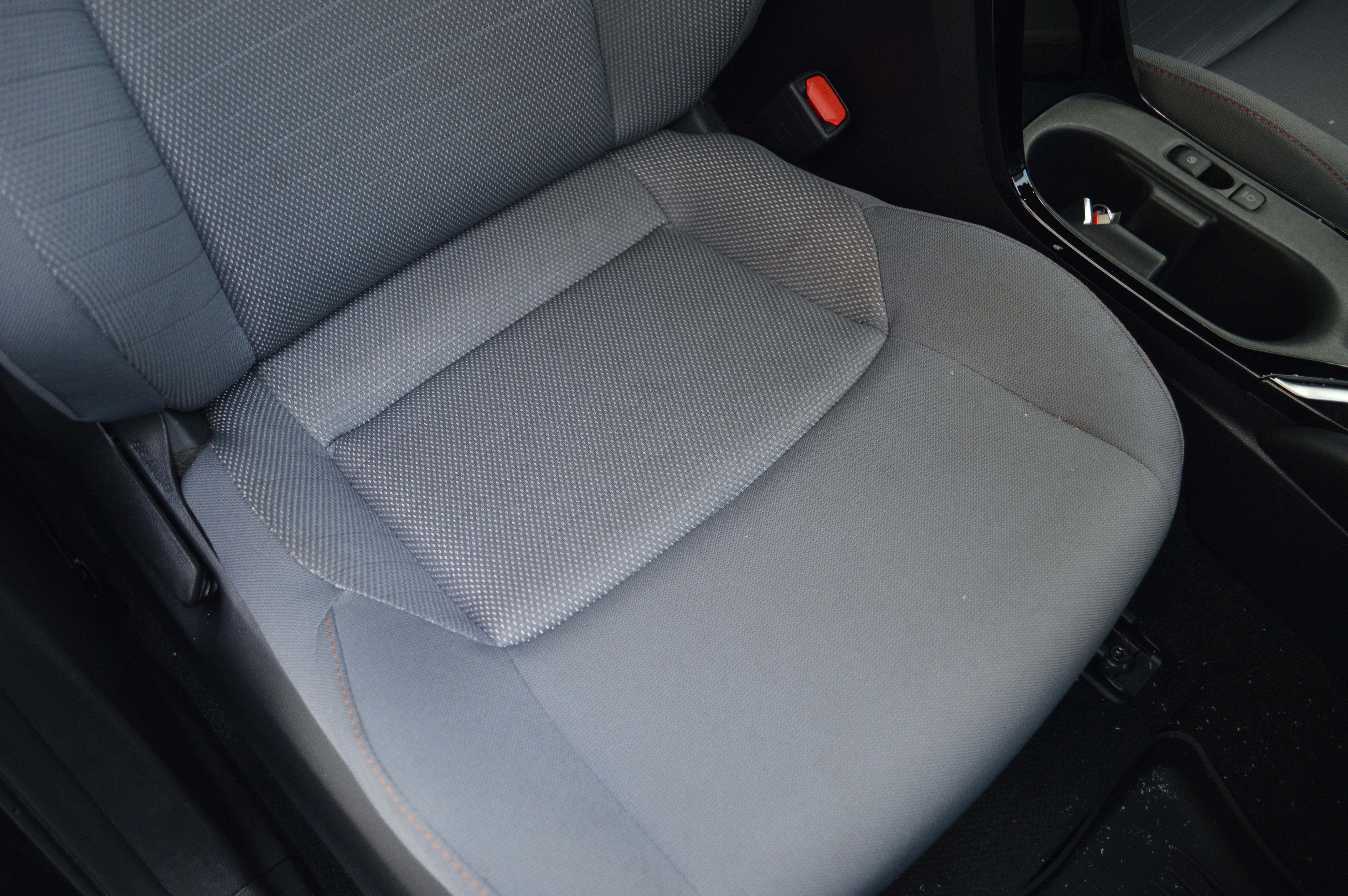Used 2025 Toyota Corolla FX w/ Convenience Package FWD image 37