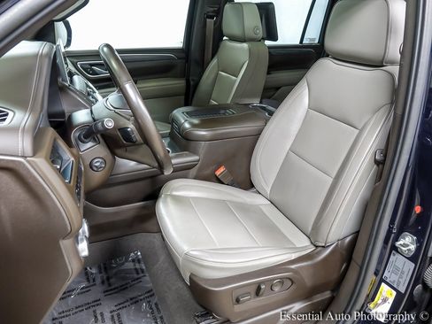 Certified 2021 GMC Yukon XL SLT w/ SLT Luxury Plus Package image 9