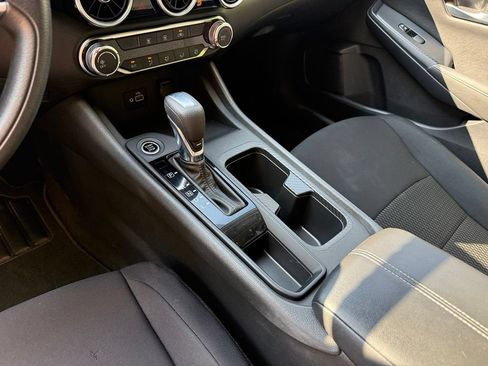 Used 2022 Nissan Sentra S FWD image 13
