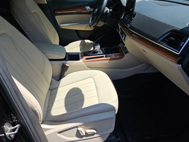 Used 2021 Audi Q5 2.0T Premium AWD/4WD image 15
