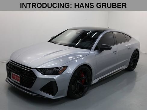 Used 2025 Audi RS 7 Performance AWD/4WD image 2
