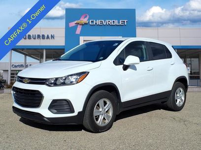 Used 2022 Chevrolet Trax LS w/ Tint and Cruise Package
