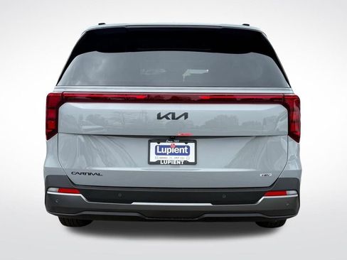 New 2026 Kia Carnival SX FWD image 4