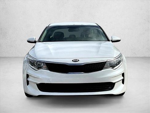 Used 2016 Kia Optima LX FWD image 3