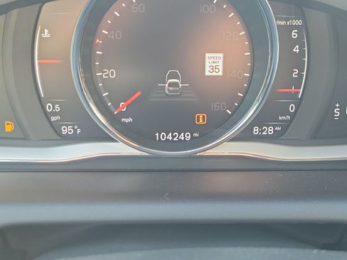 Used 2017 Volvo XC60 T5 Inscription w/ Advanced Package AWD/4WD image 22