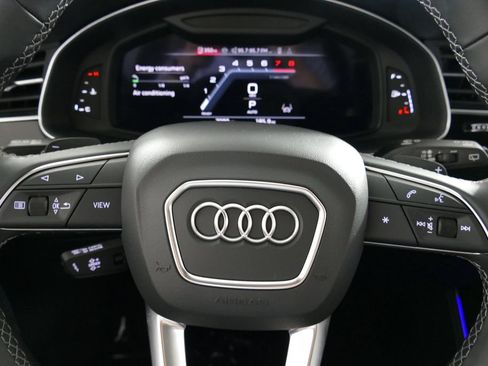 Certified 2026 Audi Q8 Premium Plus w/ Premium Plus Package AWD/4WD image 17