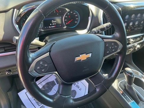 Used 2020 Chevrolet Traverse LT AWD/4WD image 14