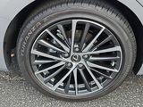 New 2025 Lexus ES 300h w/ Premium Package image 5