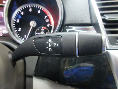 Used 2015 Mercedes-Benz ML 350 4MATIC image 22