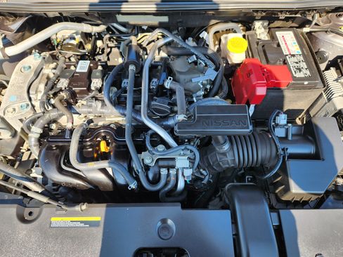 Used 2022 Nissan Sentra SR FWD image 17