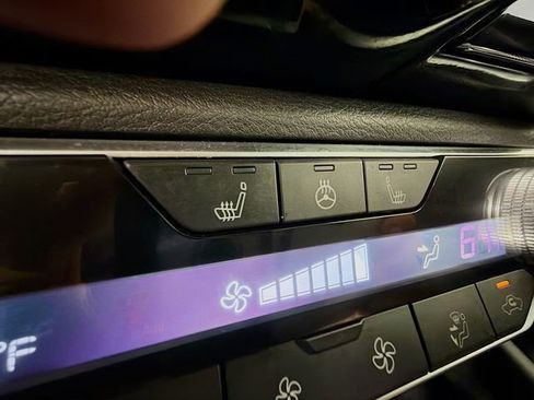 Certified 2023 Nissan Sentra SR w/ SR Premium Package FWD image 22