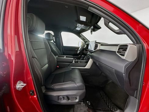 Used 2026 Toyota Tundra Limited image 28