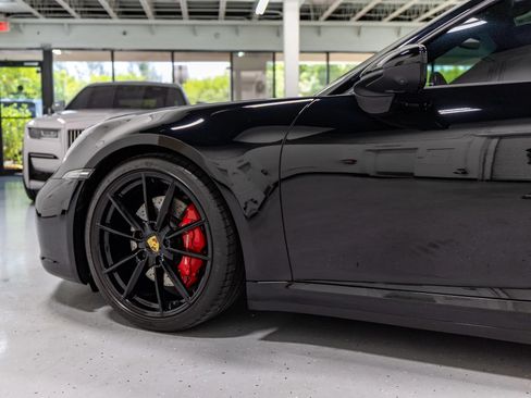 Used 2020 Porsche 911 Carrera S RWD image 9