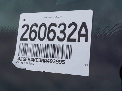 Used 2021 Mercedes-Benz GLE 350 4MATIC image 27