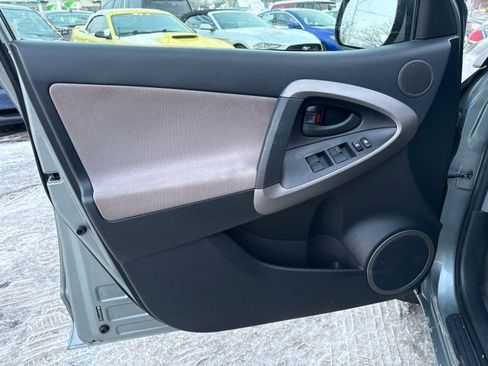 Used 2007 Toyota RAV4 2WD image 9