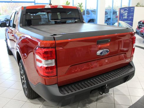 Used 2024 Ford Maverick Lariat w/ 4K Tow Package image 7