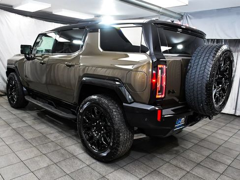 Used 2025 GMC Hummer EV 2X w/ LPO, Cargo Utility Package AWD/4WD image 4