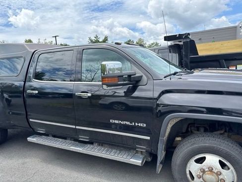 Used 2015 GMC Sierra 3500 Denali w/ Duramax Plus Package AWD/4WD image 13