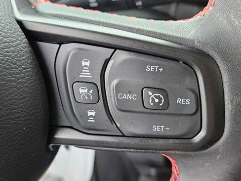 Used 2024 Jeep Wrangler Unlimited Rubicon w/ Technology Group image 24