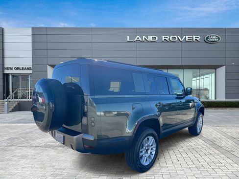 New 2026 Land Rover Defender 130 S image 5