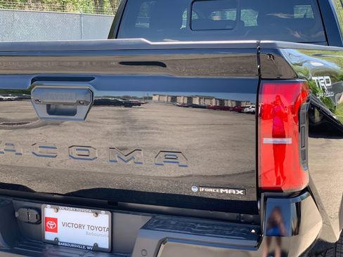 New 2026 Toyota Tacoma TRD Off-Road AWD/4WD image 33