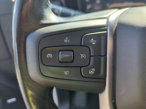 Used 2022 GMC Yukon SLT w/ SLT Luxury Package RWD image 14