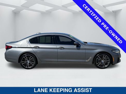 Used 2023 BMW 540i xDrive 540i xDrive image 3