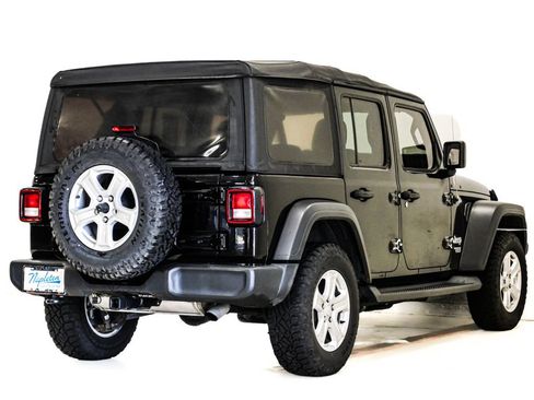 Used 2018 Jeep Wrangler Unlimited Sport S AWD/4WD image 7