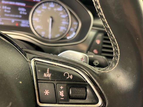 Used 2013 Audi S6 Prestige image 28