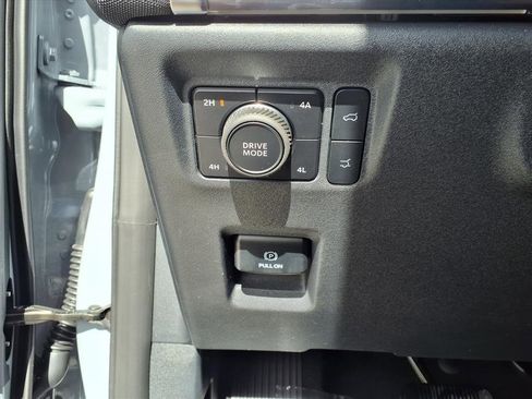 New 2026 Ford Expedition Max Platinum w/ Stealth Performance Package image 19