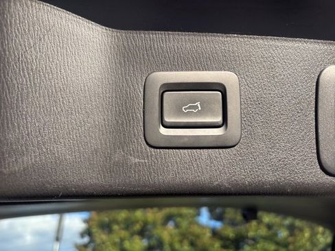 Used 2024 MAZDA CX-5 Carbon Edition image 11