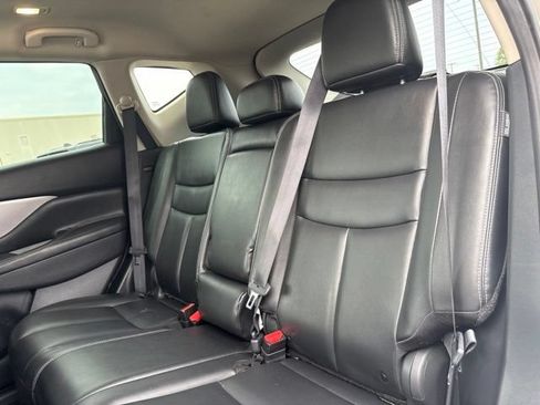 Used 2023 Nissan Murano SV AWD/4WD image 11