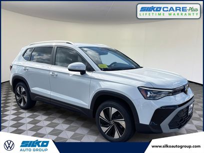 New 2025 Volkswagen Taos SE