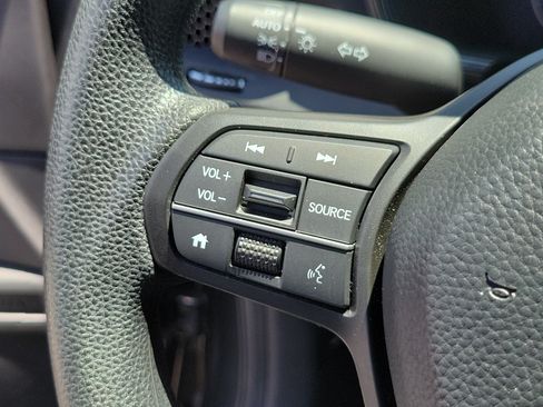 Used 2024 Honda CR-V LX image 26