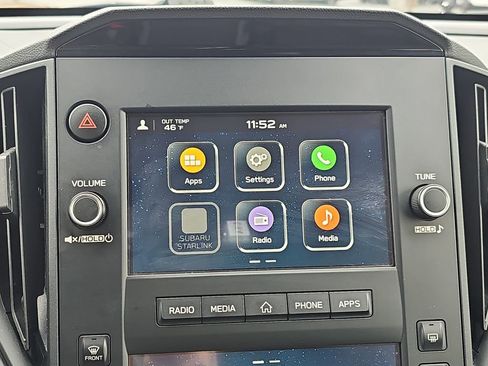 Used 2024 Subaru Crosstrek 2.0i w/ Crosstrek Mirror Package image 24