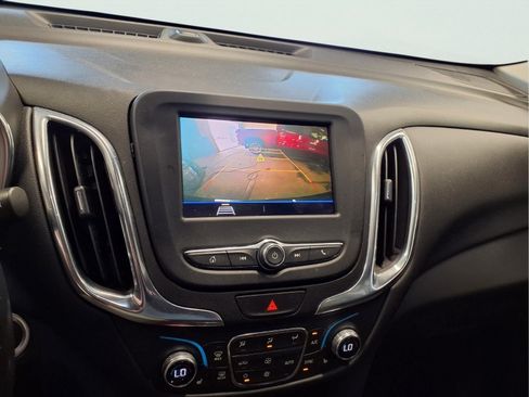 Certified 2021 Chevrolet Equinox LT FWD image 18