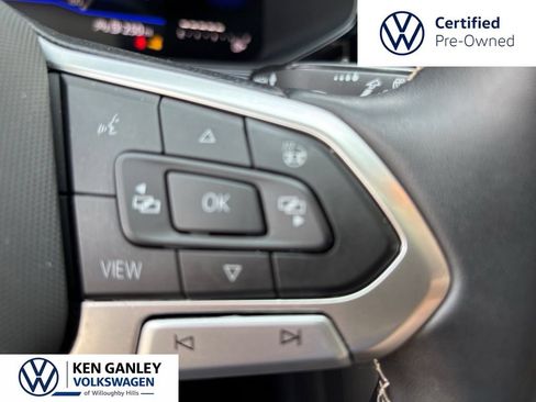 Used 2023 Volkswagen Taos SE w/ Black Wheel Package FWD image 22
