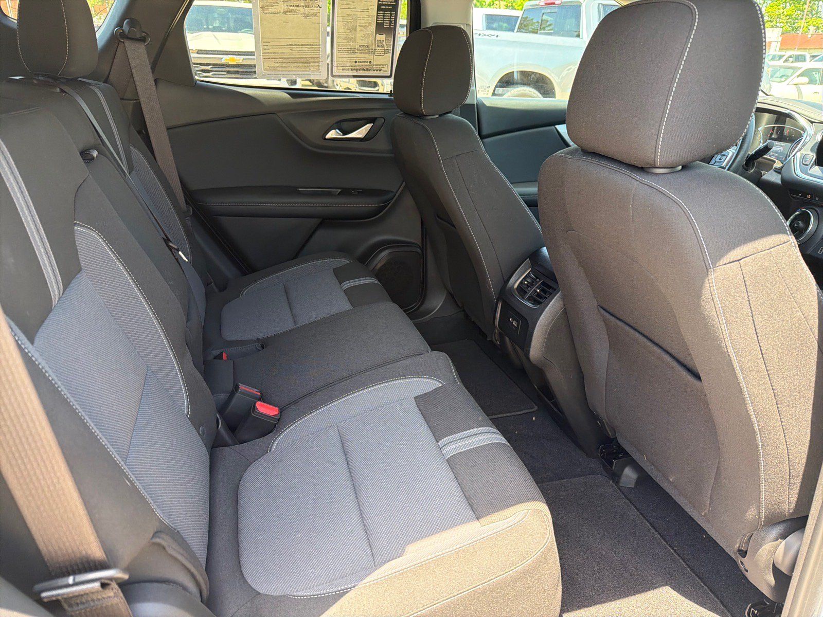 Used 2024 Chevrolet Blazer LT w/ Convenience Package FWD image 12