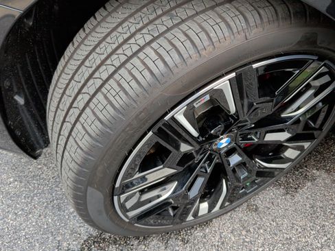 New 2026 BMW i5 M60 AWD/4WD image 14