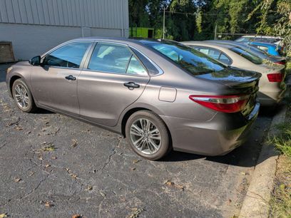 Used 2016 Toyota Camry SE