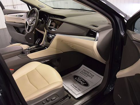 Used 2021 Cadillac XT5 Premium Luxury FWD image 34