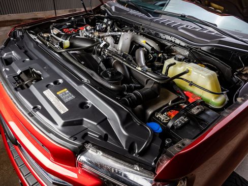 Used 2021 Ford F250 Lariat w/ Lariat Ultimate Package image 40