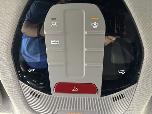 Used 2025 Kia K4 FWD image 16