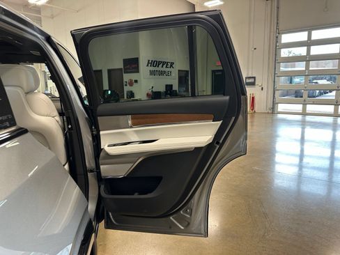 Used 2026 Cadillac Vistiq Luxury AWD/4WD image 50