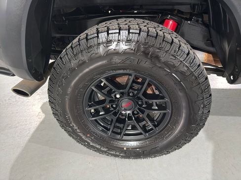 Used 2020 Toyota Tacoma TRD Pro image 9