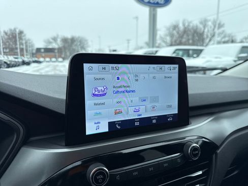 Used 2025 Ford Escape Active image 27