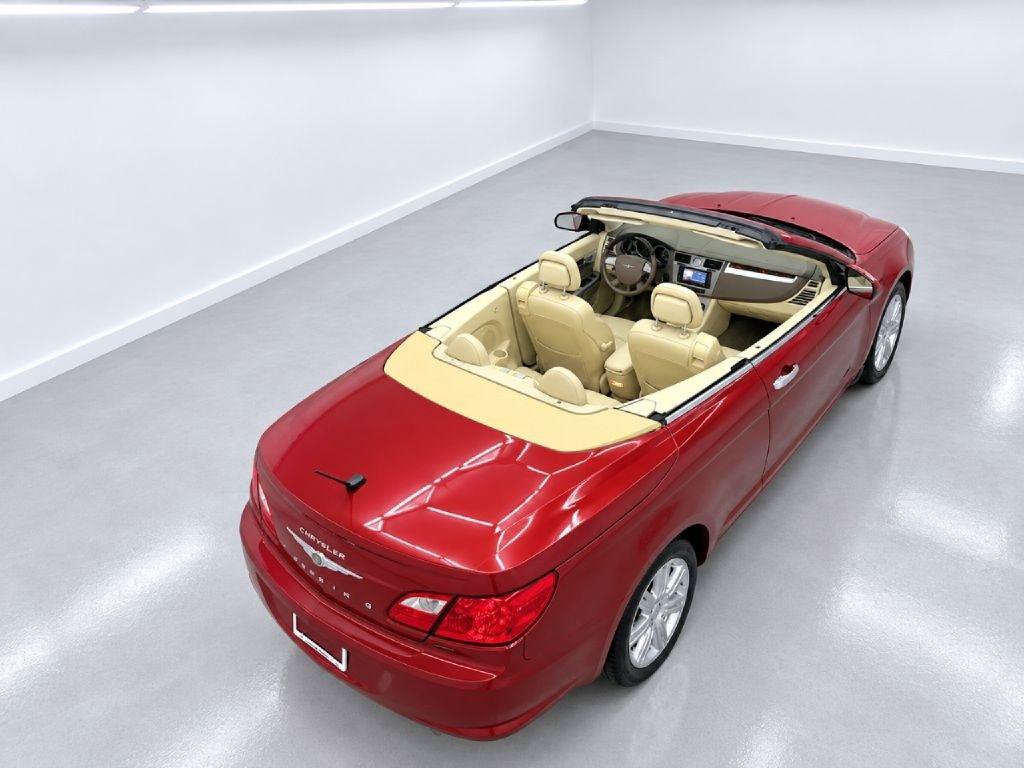 Used 2010 Chrysler Sebring Limited FWD image 11