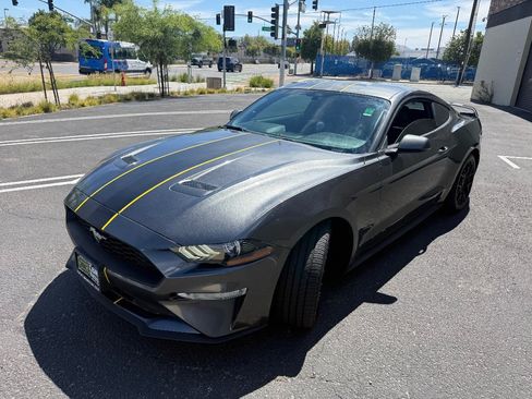 Used 2018 Ford Mustang Premium w/ Ecoboost Performance Package RWD image 4