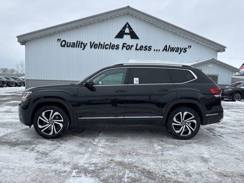 Used 2021 Volkswagen Atlas SEL Premium image 12
